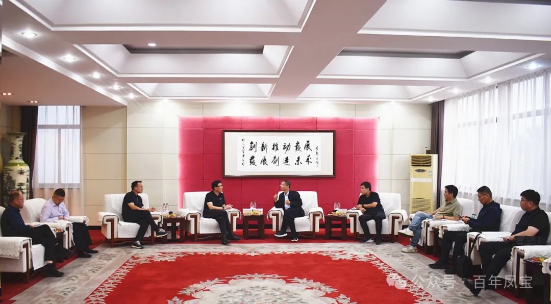 山东日照港集团董事长张江南一行到华体会网页版登录入口走访调研